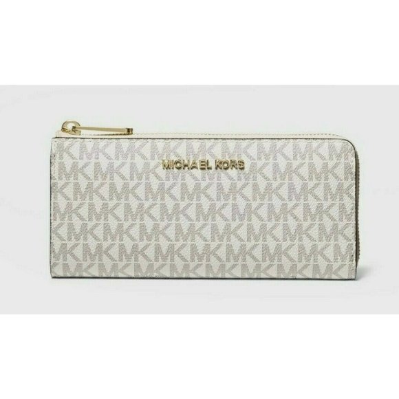 New Michael Kors Jet Set Travel Large Logo Quarter-Zip wallet Vanilla - Picture 3 of 5